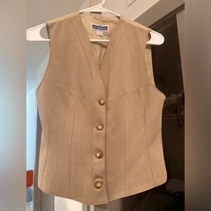 NWOT sage green vest size medium